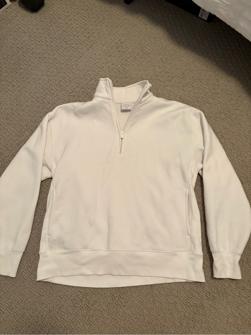 Aritzia Women's White Half-Zip Crewneck Sweatshirt